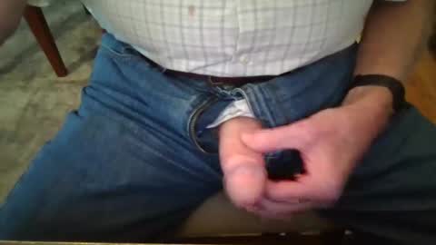 Snapshot of johnxxx549 chatting on October 9, 12:14 pm johnxxx549 online show from October 9, 12:14 pm