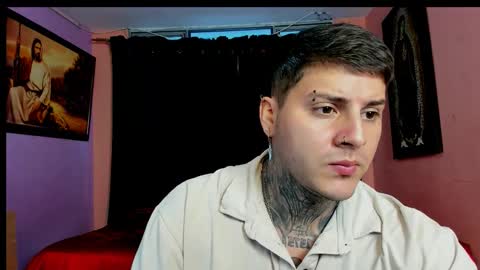 Johny online show from November 25, 6:41 pm