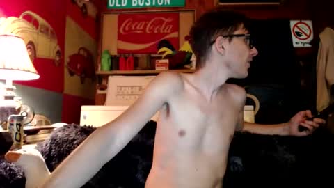 Snapshot of johstondude chatting on June 13, 2:09 am Johston online show from June 13, 2:09 am
