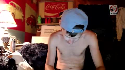 Snapshot of johstondude chatting on June 23, 1:58 am Johston online show from June 23, 1:58 am