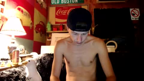 Snapshot of johstondude chatting on July 25, 2:20 am Johston online show from July 25, 2:20 am