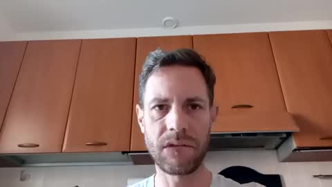 Snapshot of jojo19844 chatting on November 6, 9:21 am jojo19844 online show from November 6, 9:21 am