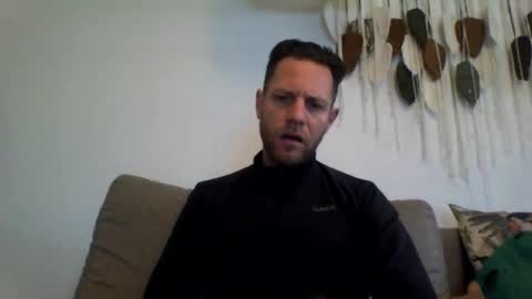 jojo19844 online show from March 10, 6:07 am