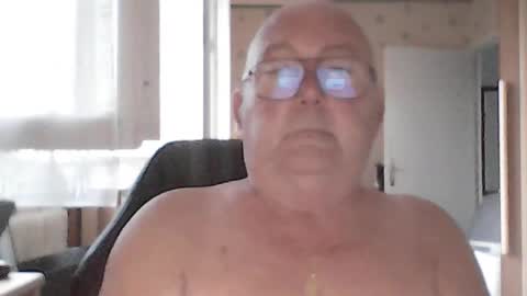 jojo60000529566 online show from June 23, 3:59 am