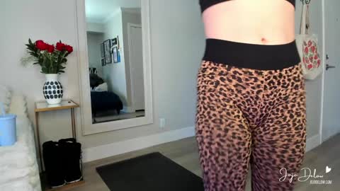    online show from January 31, 4:17 pm