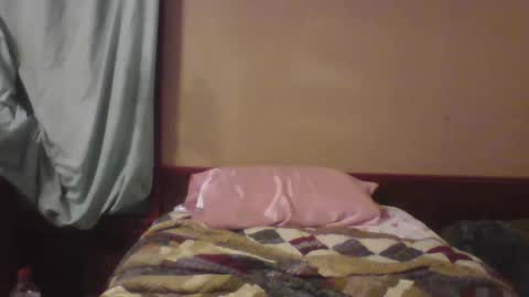 Snapshot of jojosbizarrelyf chatting on November 14, 1:26 am jojosbizarrelyf online show from November 14, 1:26 am