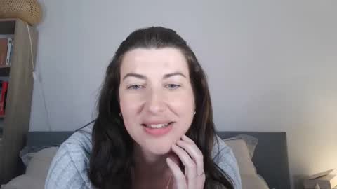 jolie_cam online show from April 12, 7:41 pm