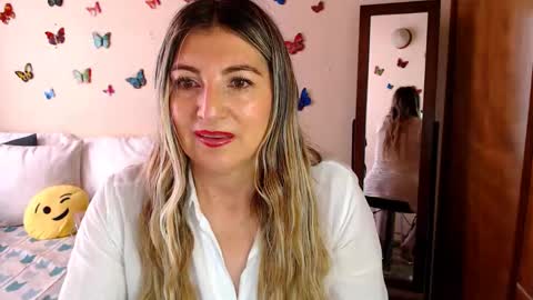 Jolie Mature online show from January 11, 7:08 pm