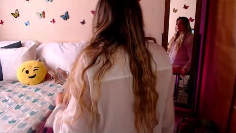 Jolie Mature online show from January 12, 8:14 pm