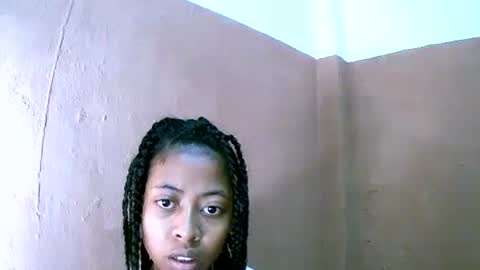 joliekah27 online show from January 31, 4:03 am