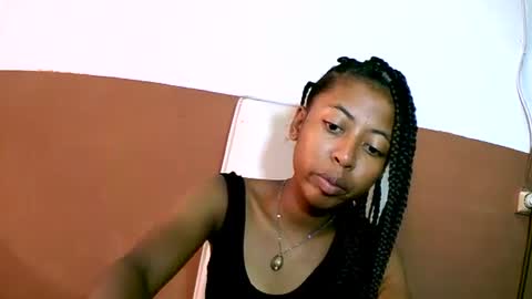 joliekah27 online show from February 14, 6:56 am