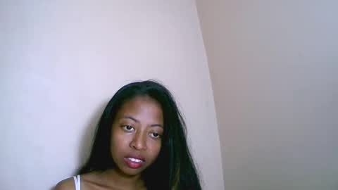 joliekah27 online show from November 12, 8:37 am