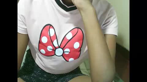 joliekah27 online show from January 6, 2:10 pm