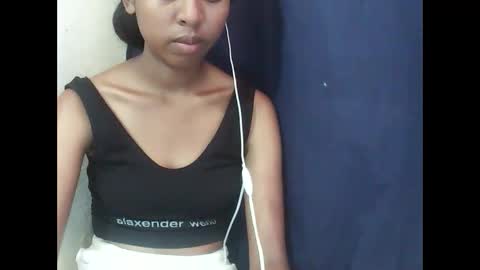 joliekah27 online show from February 22, 9:08 am