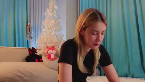 Viola online show from December 22, 11:51 am