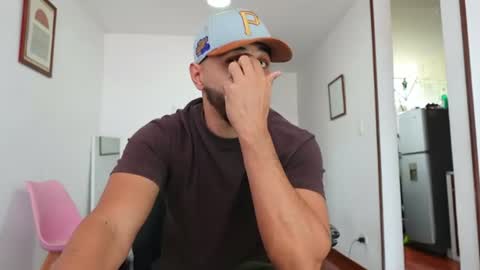 Snapshot of jon_bukowski chatting on July 19, 4:33 pm Jon online show from July 19, 4:33 pm