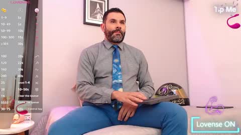 Snapshot of jonas_beard1 chatting on May 19, 3:07 pm JONAS BEARD online show from May 19, 3:07 pm