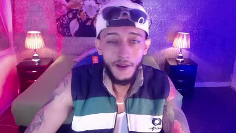 Snapshot of jonas_conor chatting on November 25, 7:47 pm Jonas online show from November 25, 7:47 pm