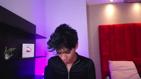 Jonas  online show from March 16, 4:40 am