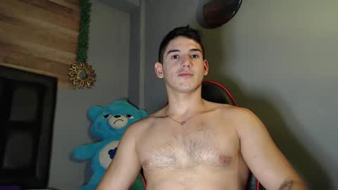 Snapshot of jonathancast08 chatting on February 3, 9:29 pm jonathancast08 online show from February 3, 9:29 pm