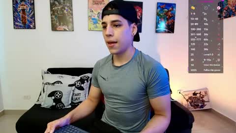 Instagram jonathanfit14 online show from May 22, 8:36 pm