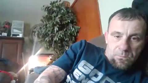 jonathonfisher182 online show from February 6, 6:55 pm