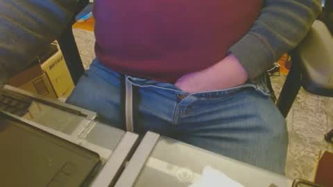 Snapshot of joncpics chatting on February 28, 3:15 am joncpics online show from February 28, 3:15 am