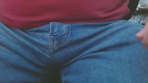 Snapshot of joncpics chatting on December 5, 7:54 pm joncpics online show from December 5, 7:54 pm