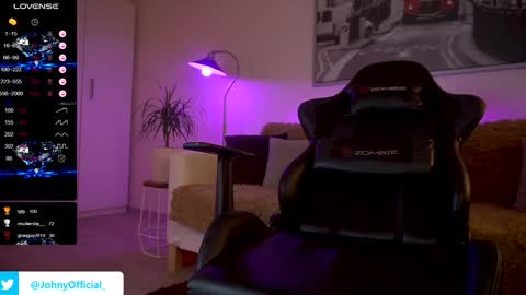 John     online show from December 4, 8:23 am