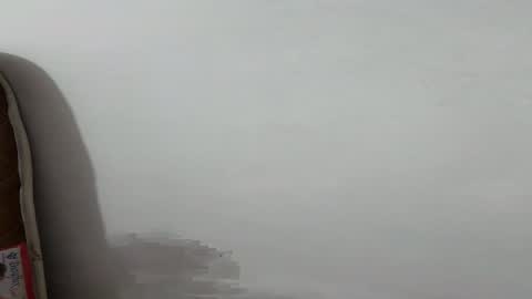 Snapshot of jonlis01 chatting on December 22, 2:41 am jonlis01 online show from December 22, 2:41 am