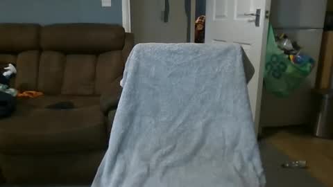 jonlow1 online show from March 4, 7:51 am