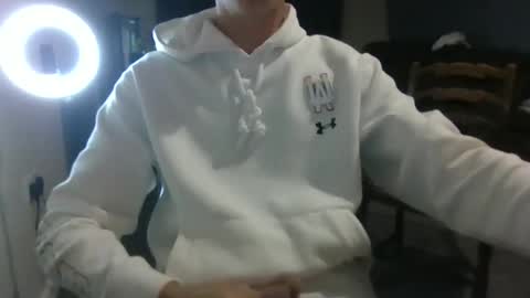 jonlow1 online show from September 17, 10:44 pm