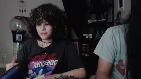 jonmessfan online show from November 9, 11:30 am