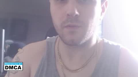 Snapshot of jonnybananas69 chatting on May 24, 2:44 pm Jonny Bans online show from May 24, 2:44 pm