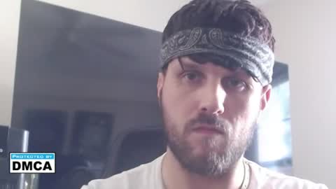 Snapshot of jonnybananas69 chatting on June 22, 4:04 pm Jonny Bans online show from June 22, 4:04 pm