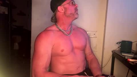 Jonny Cockfill online show from November 19, 10:10 pm