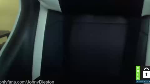 Snapshot of jonnydieston777 chatting on September 11, 11:38 pm JonnyDieston online show from September 11, 11:38 pm