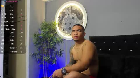 Snapshot of jordan_mayers chatting on November 30, 10:08 am Jordan online show from November 30, 10:08 am