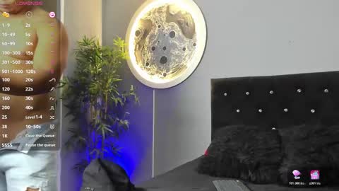 Snapshot of jordan_mayers chatting on December 5, 10:02 am Jordan online show from December 5, 10:02 am