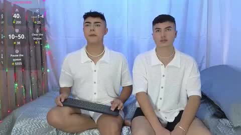 Snapshot of jordanhiltton__ chatting on January 2, 4:56 pm jordanhiltton__ online show from January 2, 4:56 pm