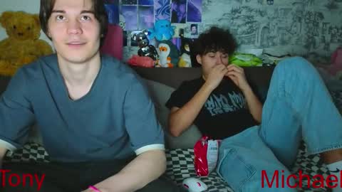 Jordan online show from November 26, 3:02 pm