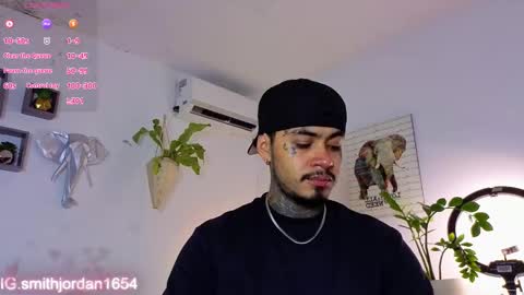 Jordan Smith online show from November 17, 8:14 pm