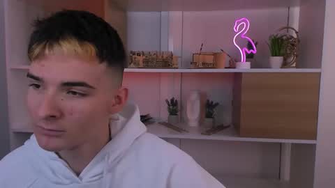 jordi_ser online show from October 20, 8:26 am