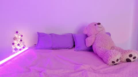 JORDY AND SOFI online show from December 19, 8:38 pm