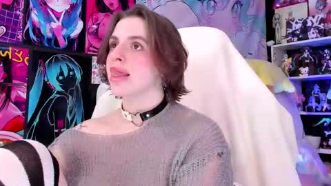 Rose online show from February 15, 8:16 pm