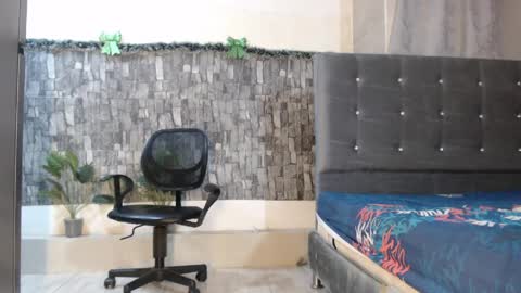 Jackson online show from April 8, 5:57 pm