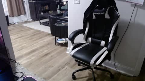 Josef online show from January 11, 11:59 am