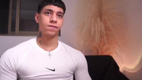 Josep online show from March 10, 1:32 am