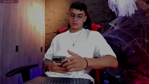 JOSEPH  online show from October 29, 11:45 am