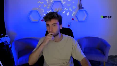 Snapshot of joseph_bear_ chatting on September 28, 8:31 am joseph_bear_ online show from September 28, 8:31 am